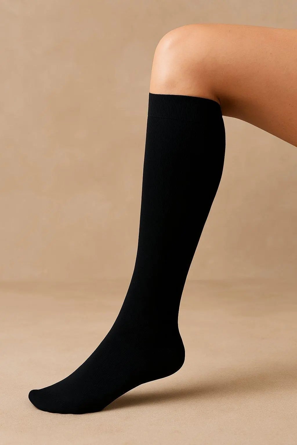 Kompressionsstrumpor i bambu – skonsamt stöd för känsliga fötter Scandic wellness